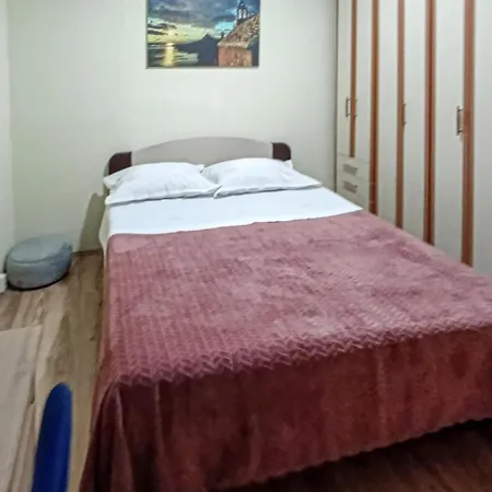 Nice Apartment In Omis With House Sea View Exterior photo