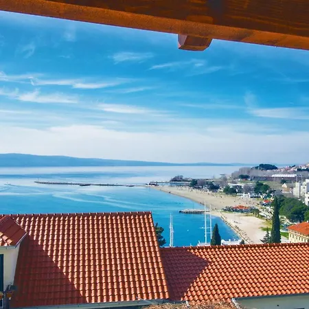 Nice Apartment In Omis With House Sea View Exterior photo