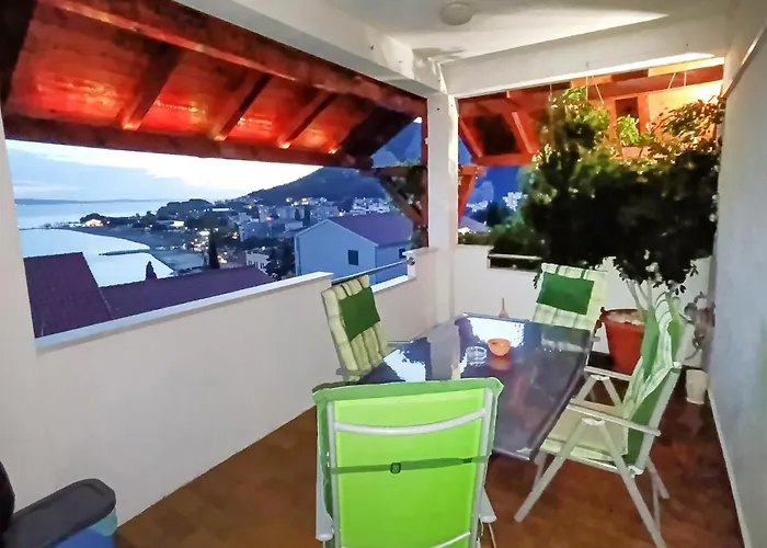 Nice Apartment In Omis With House Sea View