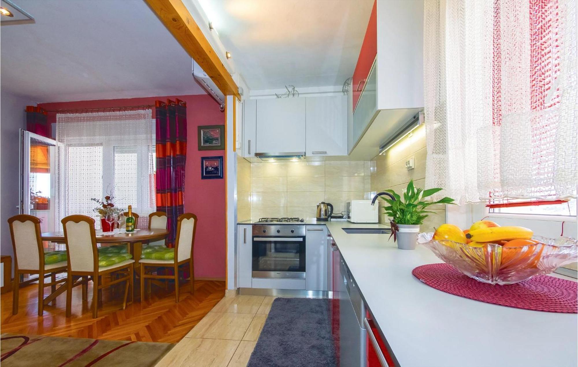 In With House Sea View * Omis