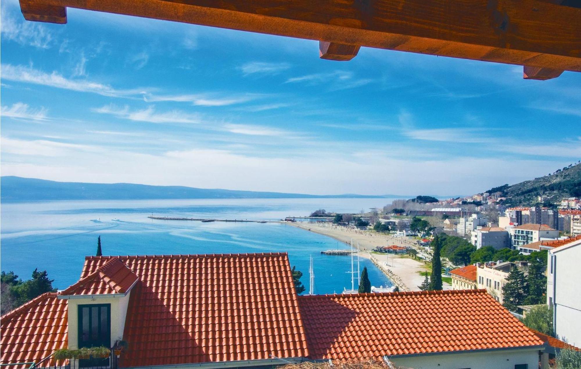 Apartment In With House Sea View *